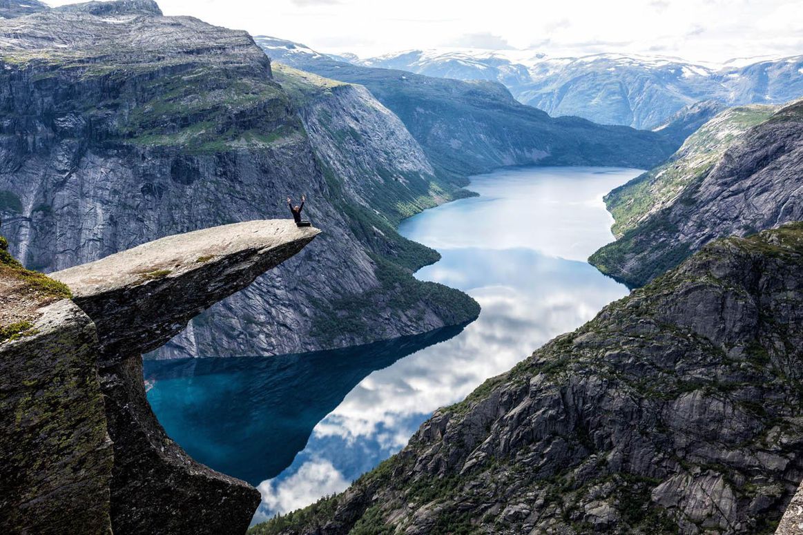 Trolltunga Hike