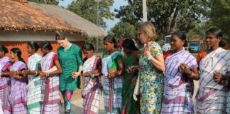 Dancing with the young Santhali Women of the Village Bathur