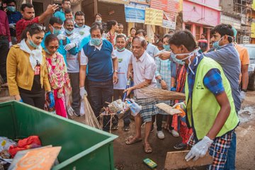 Huge response for cleanliness drive in Bhubaneswar's old town area