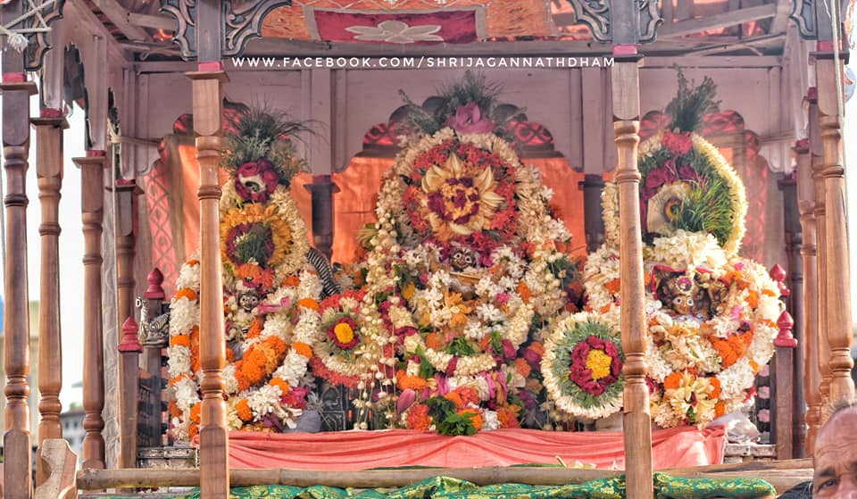 jhulana-jatra-jagannath-mandir-puri-bbsrbuzz-1